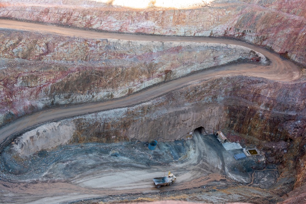 Mandalay Resources Corp